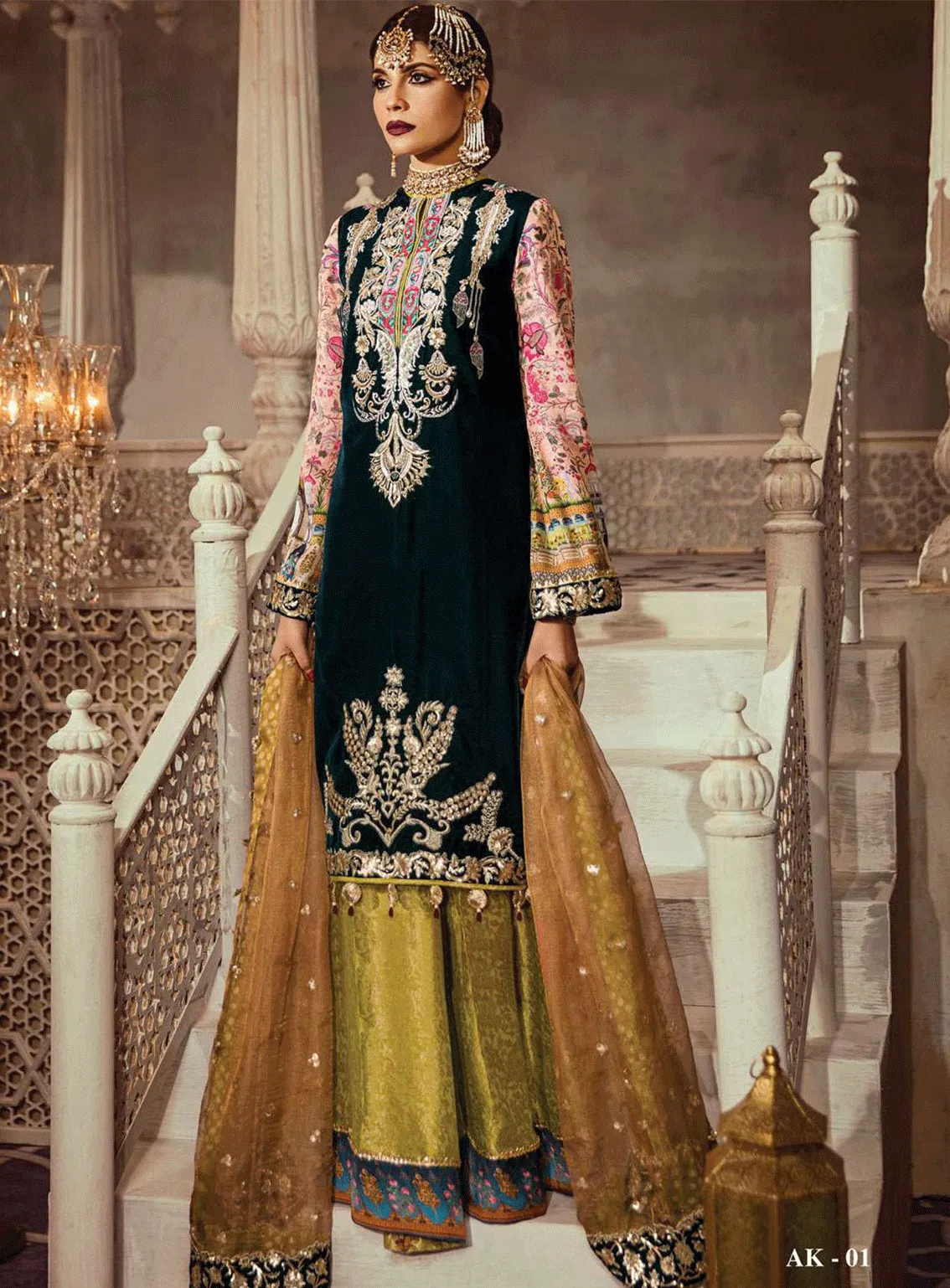 Anaya By Kiran Chaudhry Embroidered Velvet Unstitched 3 Piece Suit - 01 SAMARKAND