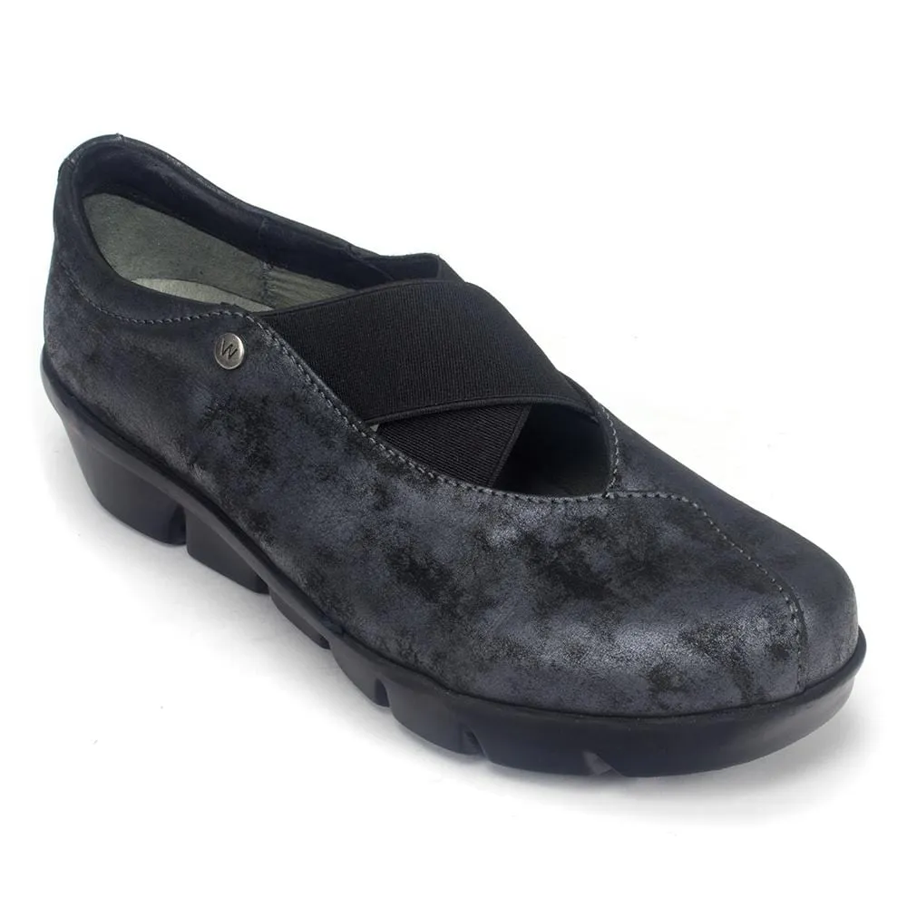 Cursa Slip On