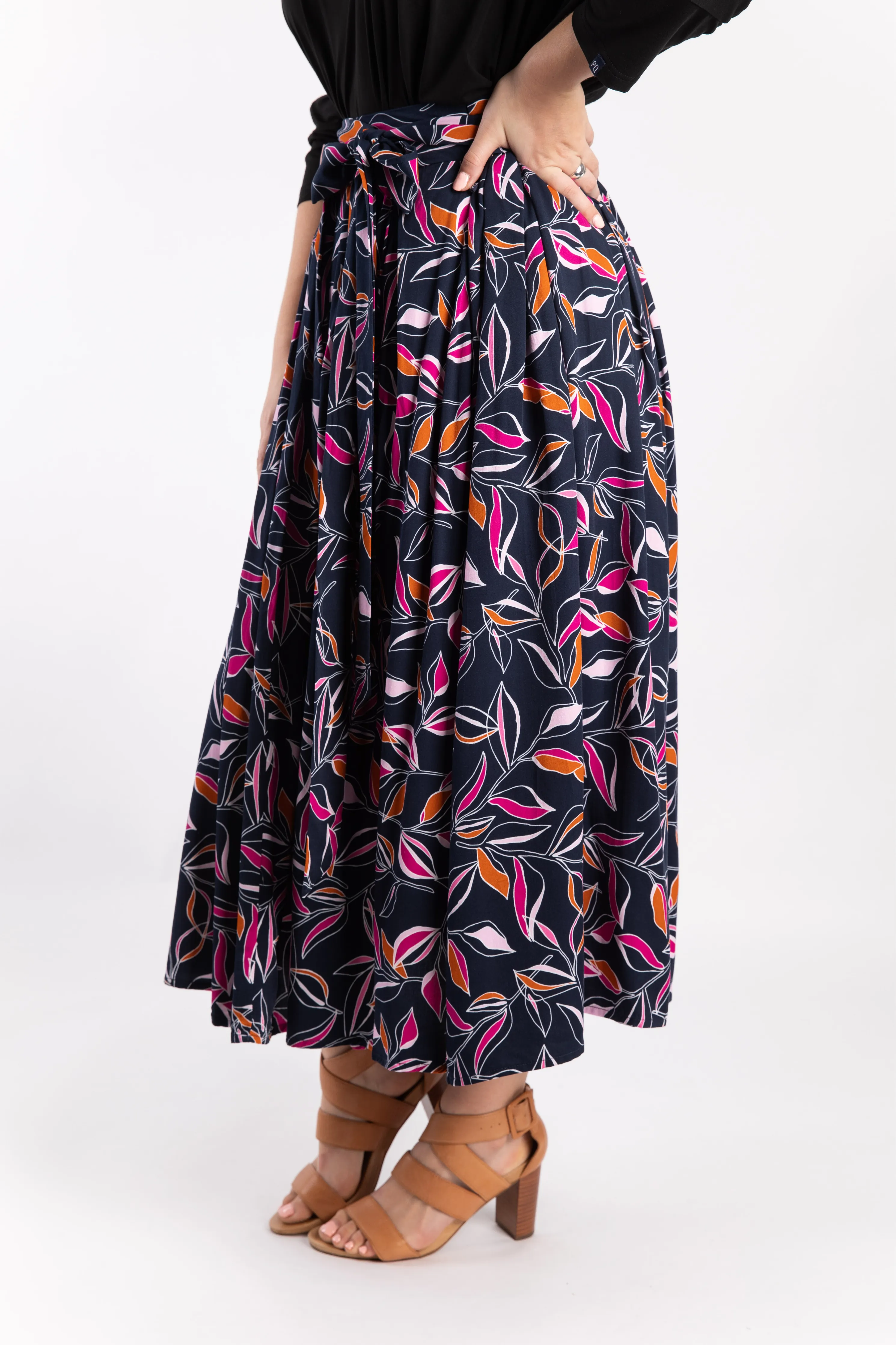 FINAL SALE Twirl Tie Skirt in Botanical Night