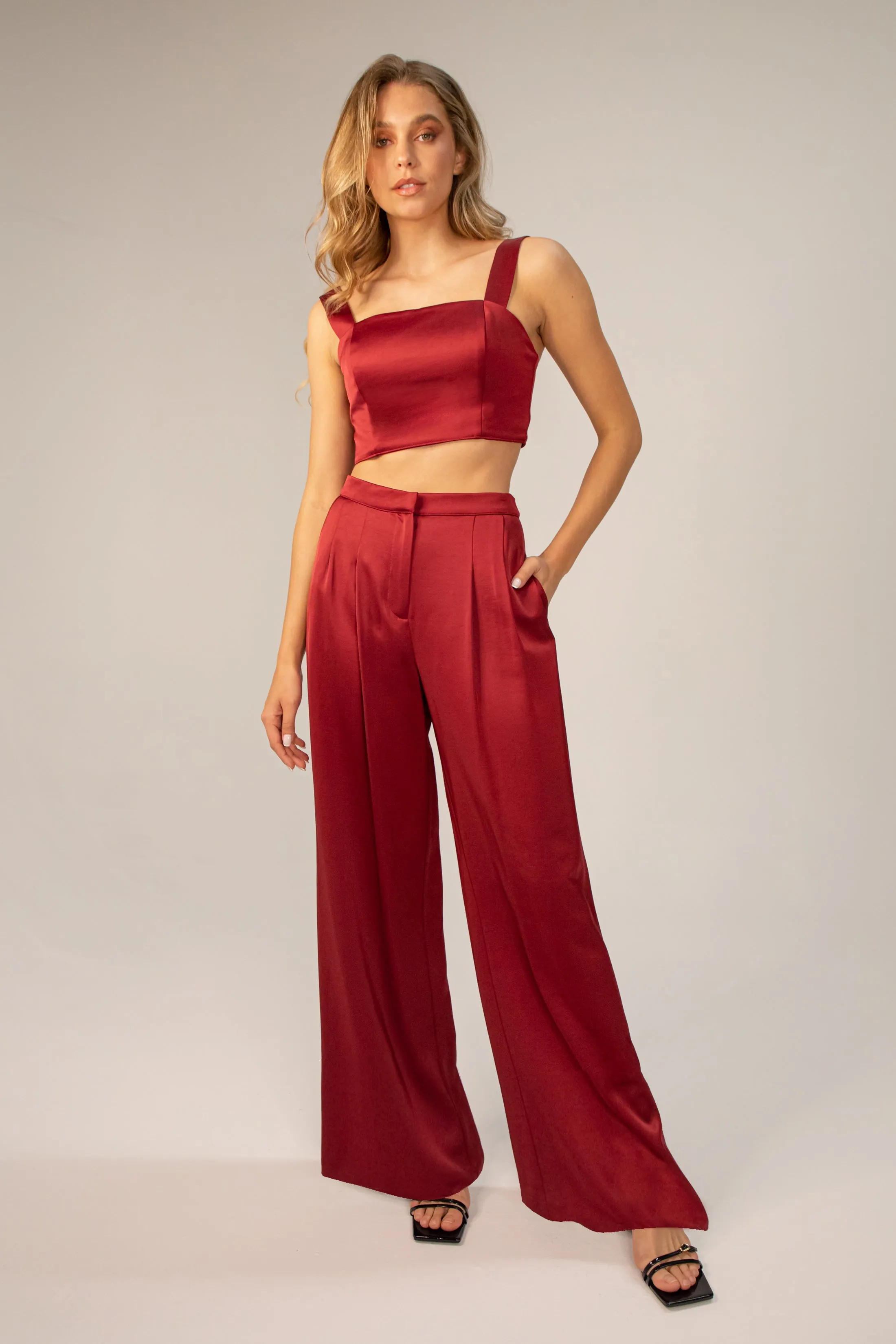 Lavender Brown Pleated Wide Leg Pant in Burgundy