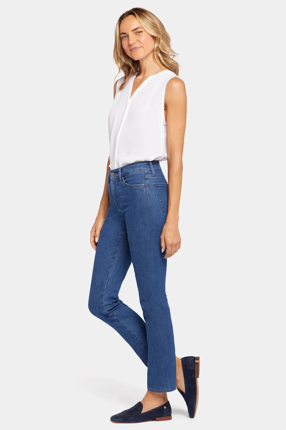 Le Silhouette Sheri Slim Jeans - Treasured